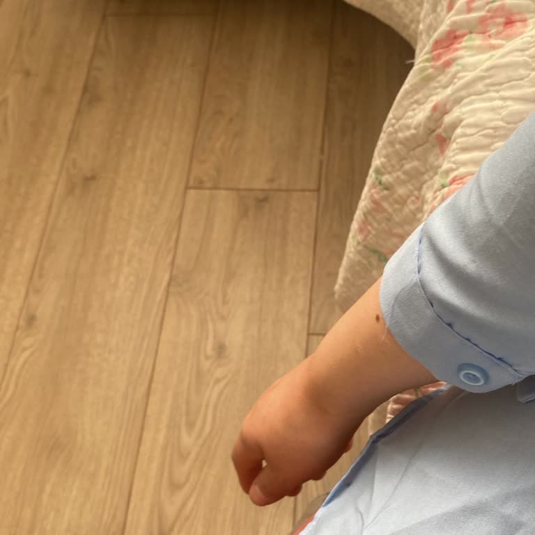 Modamu Giyim (Instagram) Gönderilen. Gömlekler Defolu