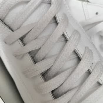 Tamer Tanca Mağazasında Hayal Kırıklığı: Ayakkabı Problemi Ve Kötü Hizmet