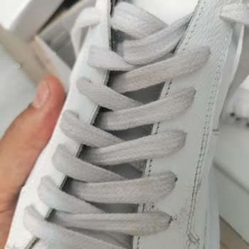 Tamer Tanca Mağazasında Hayal Kırıklığı: Ayakkabı Problemi Ve Kötü Hizmet