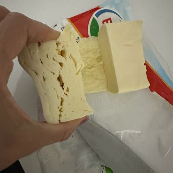 Ekici Peynir Ekici Kaşar Peynir Kat Kat Ayrılmış