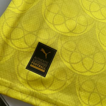 Fenerium Fenerbahçe Bir Günde Forma İplik Atma Sorunu