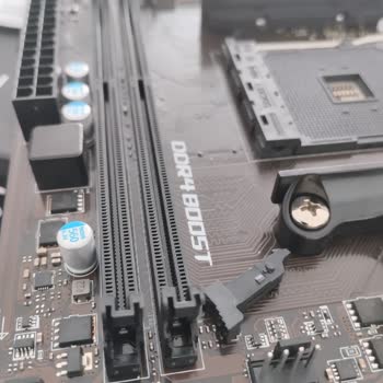 MSI Service Broke My Laptop's RAM Slot During Motherboard Repair
