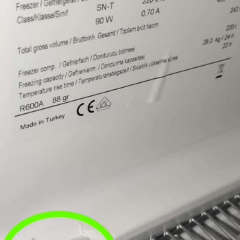 Bosch Termoteknoloji İç Kısmı Kırılan Bosch Gsv 33VW31N Beyaz 7 Çekmece Dondurucu