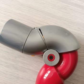 Dyson Ürünün Arkasında Durmuyor.