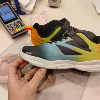 FILA Kısa Sürede Yırtılan Ayakkabı!