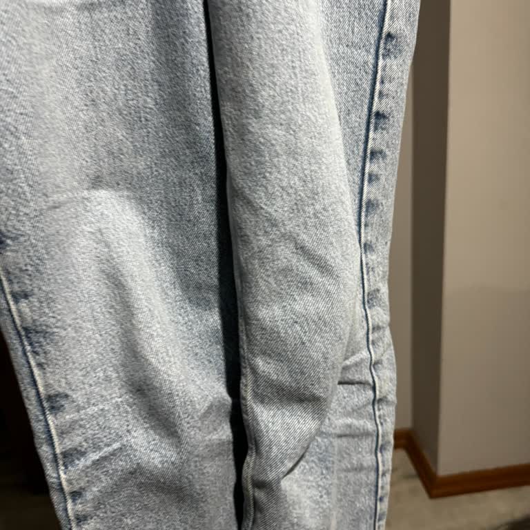Zara'dan 3 Gün Önce Aldığım Pantolon 1 Defa Giymeme Rağmen Diz Yaptı