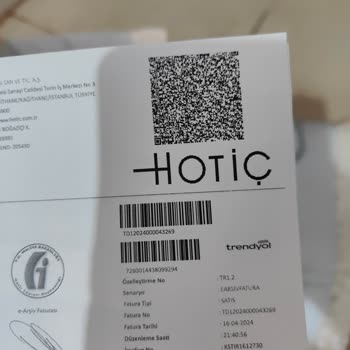 Hotiç Ayakkabı Giyilmeden Tabanı Eriyen Ayakkabı