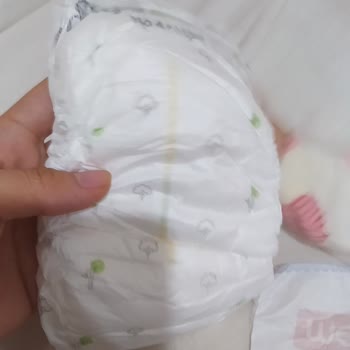 Sleepy Bebek Bezi Yapışkan Ve Çizgi Hatası