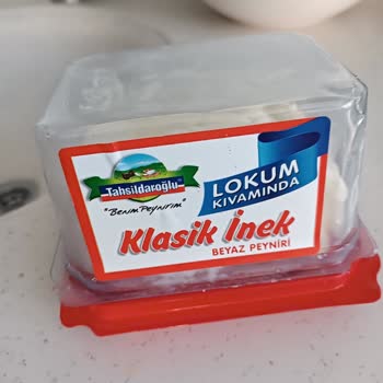 Tahsildaroğlu Lokum Kıvamında Kokmuş Bozuk Peynir
