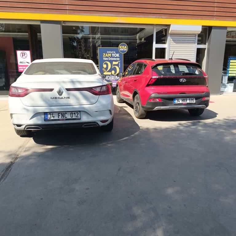 TikTak Kirala Araçlarınızın Dükkanımızın Önünü Kapatmasından Bıktık.