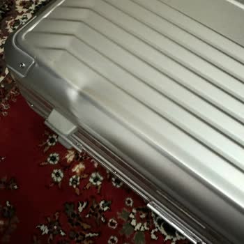 Samsonite Alüminyum Valizi Vuruk Ve Göçük Gönderdi
