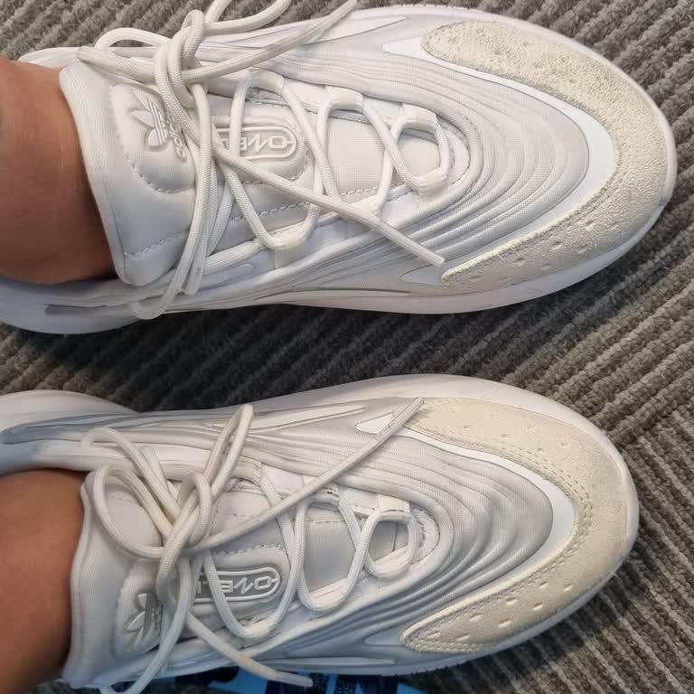 Adidas Ayakkabı Bağcık Sorunu