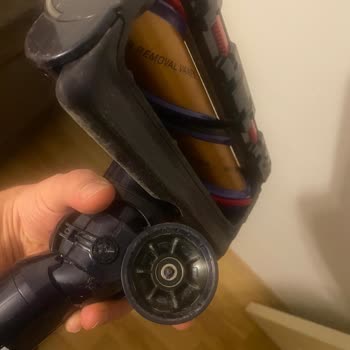 Dyson Oyalıyor Garanti Kapsamında Parça Değişim Sorunu