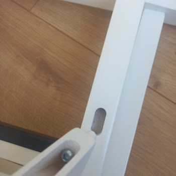 IKEA Bar Sandalyesi Ve Arvato Lojistik