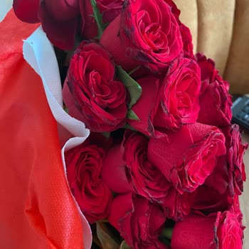 Çiçek Sepeti 2.000 TL 100 Gül Hüsranı