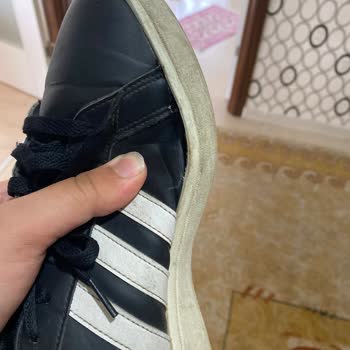 Adidas'ın Vurdumduymazlığı Ve