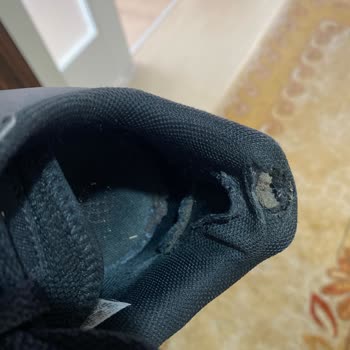 Adidas'ın Vurdumduymazlığı Ve