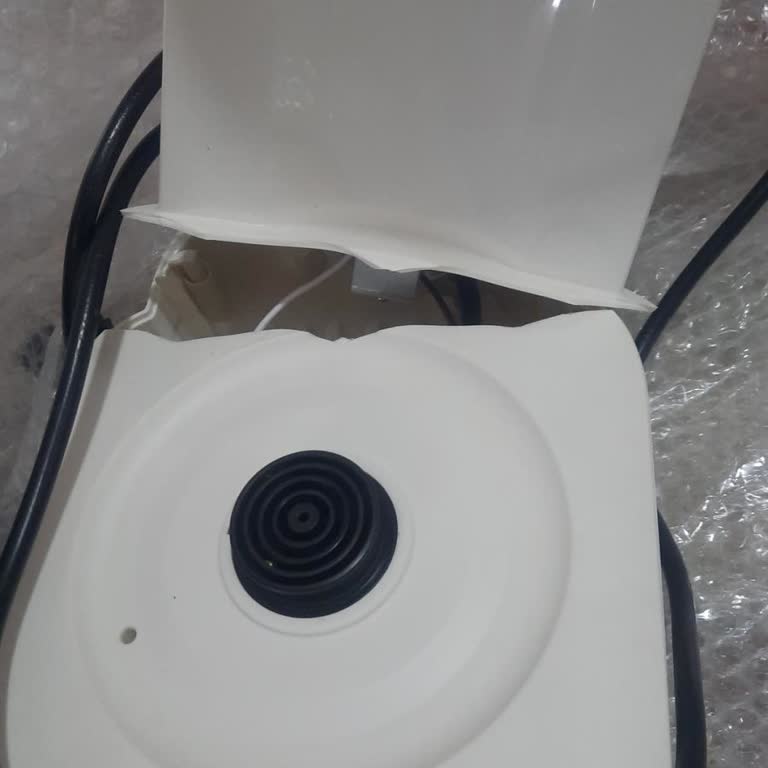 Karaca Çay Makinesi: Kırık Ve Kirli Ürünlerle Hayal Kırıklığı