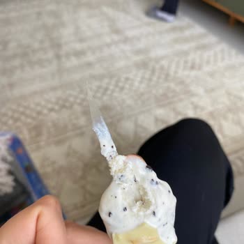 Magnum İçinden Değişik Bir Şey Çıktı