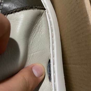 Camper Sneaker K100743-026 Deri Yırtılması
