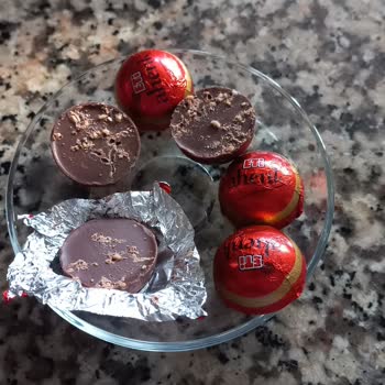 Eti Çikolata Kurtlu Çıktı