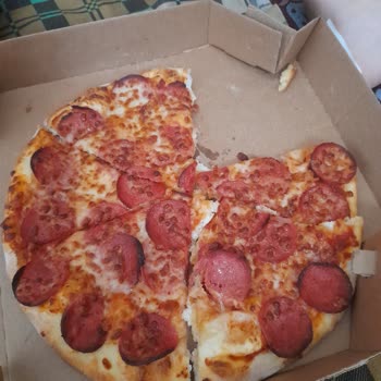 Domino's Pizza Domino's Yanık Pizza