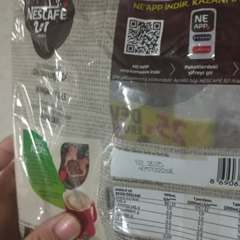 Eksik Ve Dağılmış Nescafe Paketleri