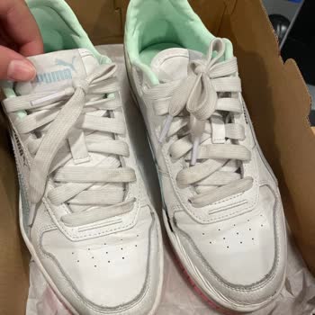 Boyner Ayakkabı Değişimim İçin Dönüş Alamıyorum