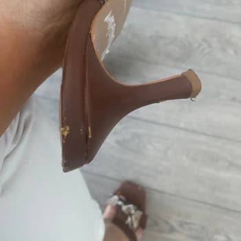 Nine West Terlik İlk Giymemde Soyuldu