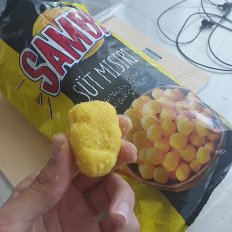 A101 Samba Marka Cipsin İçerisinden Yumak Halinde Cips Parçası Çıktı