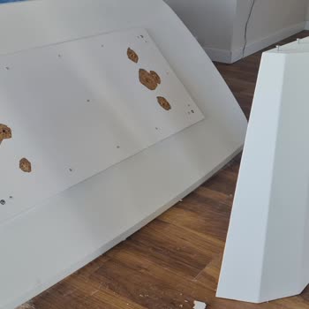 Enza Home Enza Masa, Üstü MDF Kalite Satıyor, Altı İçi Sunta... Bravo