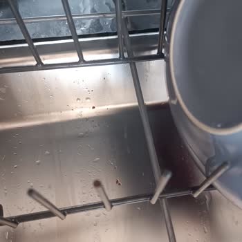 Beko Bulaşık Makinesi Tellerinde Paslanma