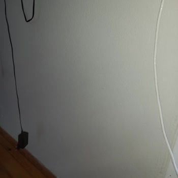 Filli Boya Andezit 20 Gri Değil Mavi