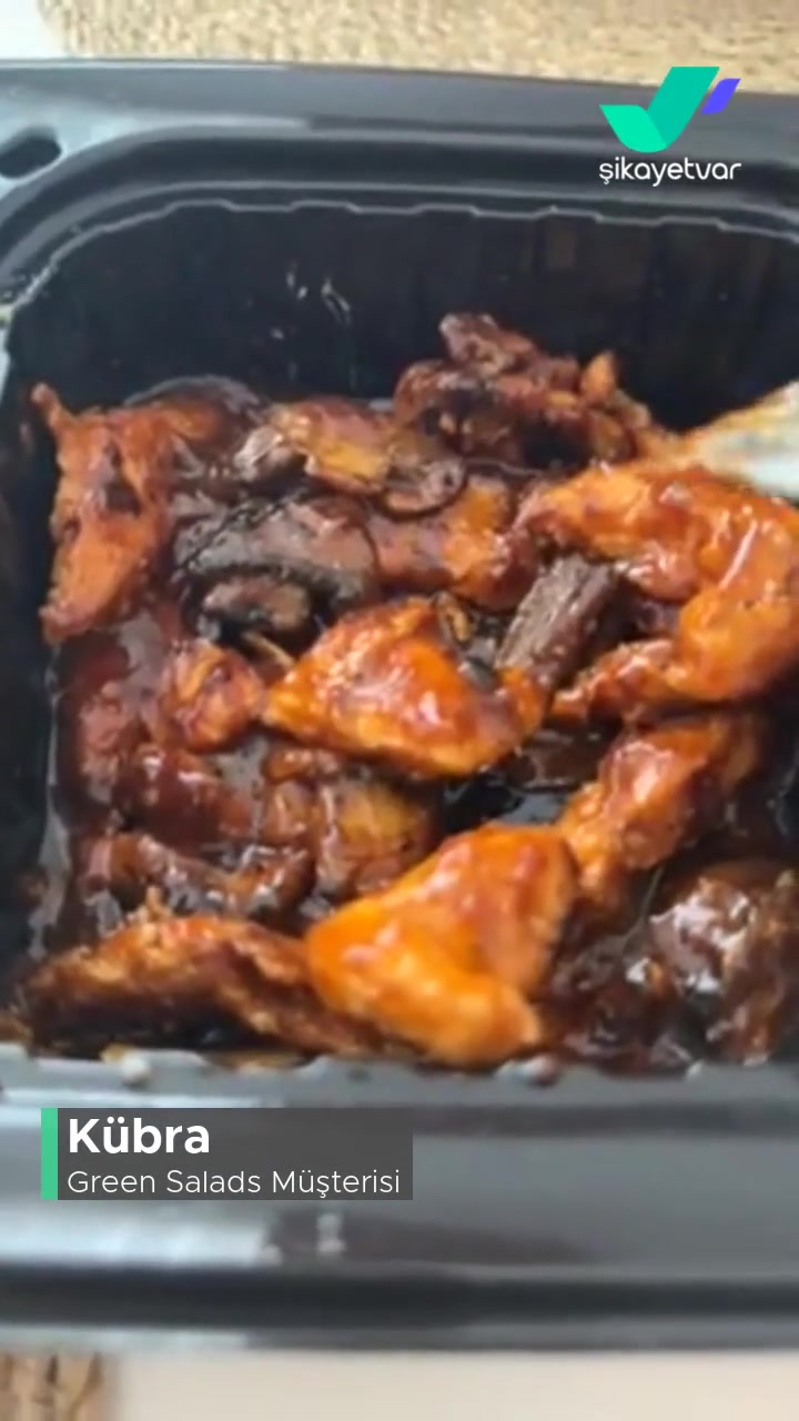 Green Salads Yanmış Yemek! videonun kapak resmi