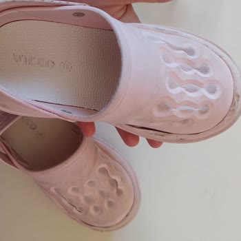 Vicco Çocuk Ayakkabı 1 Ayda Paramparça Oldu