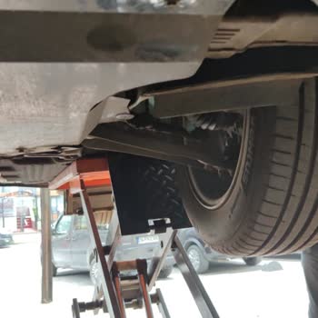 Hyundai Kona Uygun Ve Orijinal Olmayan Parça