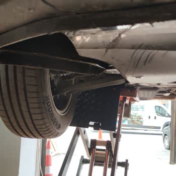 Hyundai Kona Uygun Ve Orijinal Olmayan Parça