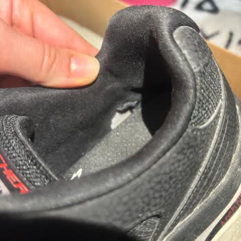 SuperStep'ten Alınan Skechers Ayakkabı Yırtıldı