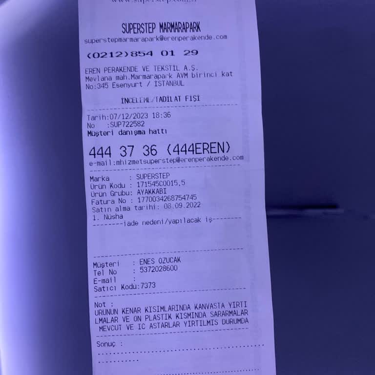 SuperStep Markasının Bir Ürünün Arkasında Bile Duramaması