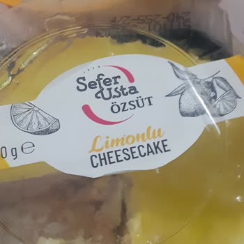 Sefer Usta Özsüt Markasi İle A101 De Satılan Pasta Kesince Dağıldı