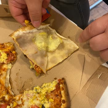 Domino's Pizza Uygunsuz Ürün Ve Kampanyalı Ürünleri Göndermeme Sorunu