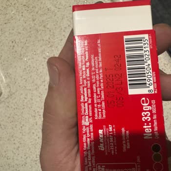 Ülker Napoliten 40. Yıl Özel Serisi Bozuk Üretiliyor