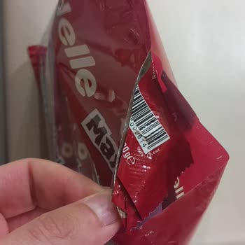 Tadelle Üretim Hatası Yarım Açık Paket