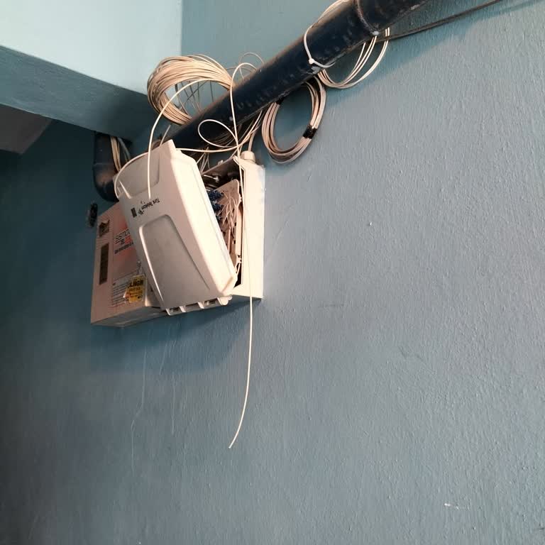 Türk Telekom Bina İçi Dağınık Kablolar,