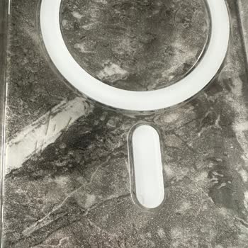 Teknosa Koruma Bandrolü Açık İçinde Seri No Olmayan Ürün Satıyor