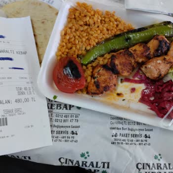 Çınaraltı Kebap Paket Servisinde Kötü Sunum Ve Karışıklık