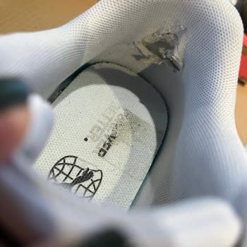 Puma 2 Ay Da Ayakkabı Yırtıldı