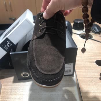 FLO Mağazası Hassasiyet Göstermeli.