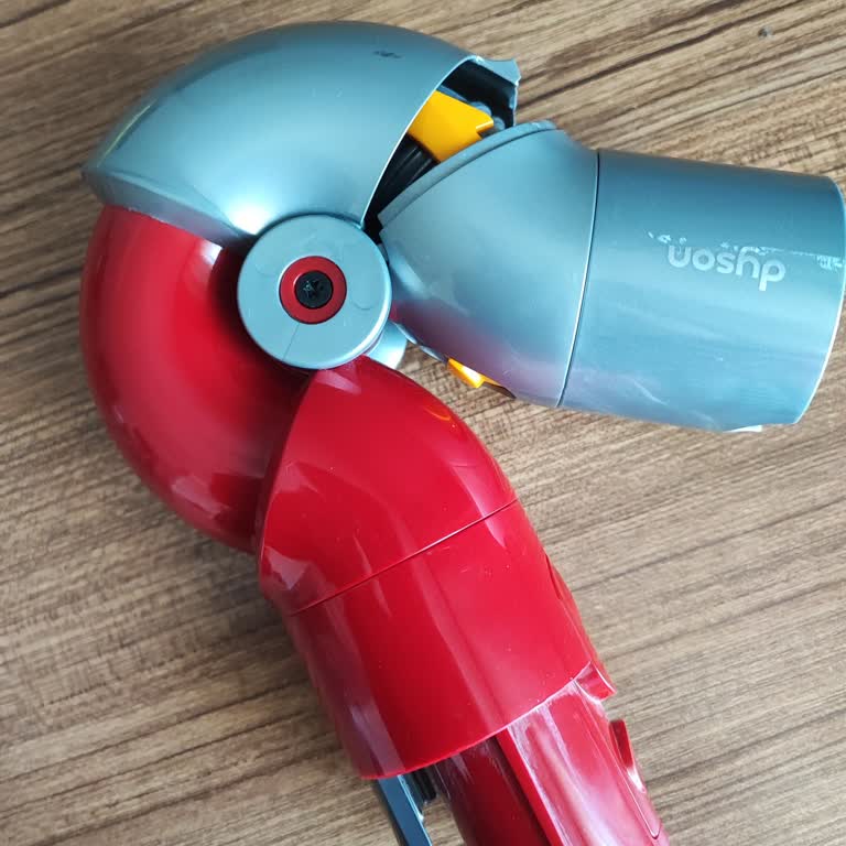 Dyson V15 Pişmanlıktır Garanti Kapsamına Giren Parça Artık Girmiyormuş