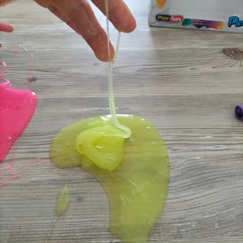 Carrefour SA Dan Play Toys Putty Aldık Bozuk Çıktı